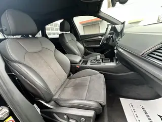Audi Q5L Sportback 2023 40 TFSI Luxury type interior photo 19 Audi Q5L Sportback 2023 40 TFSI Luxury type interior photo 19