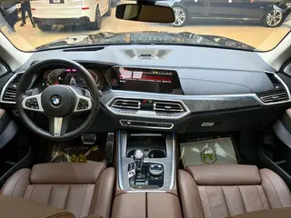 BMW X5 2021 xDrive40i Premium Class M Sports suit interior photo 11