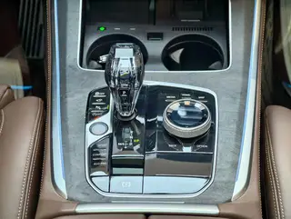 BMW X5 2021 xDrive40i Premium Class M Sports suit interior photo 12