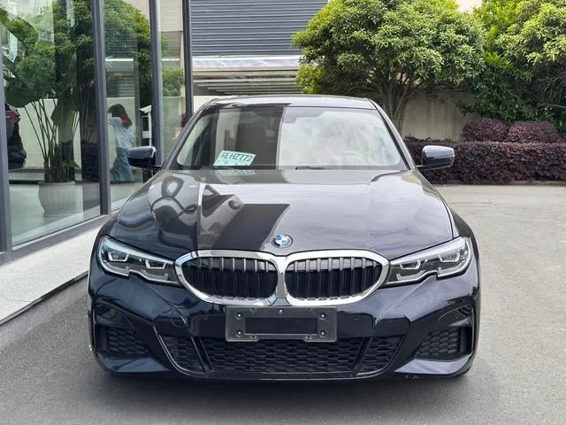 BMW 3 Series 2021 320Li M Ensemble de sport extérieur photo 3
