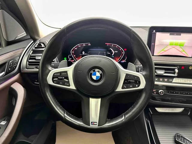 BMW X3 2022 Вторичная модификация xDrive30i Лидирующий M Ночной костюм интерьер фото 14 BMW X3 2022 Вторичная модификация xDrive30i Лидирующий M Ночной костюм интерьер фото 14
