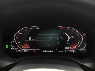 BMW X3 2022 Вторичная модификация xDrive30i Лидирующий M Ночной костюм интерьер фото 15 BMW X3 2022 Вторичная модификация xDrive30i Лидирующий M Ночной костюм интерьер фото 15