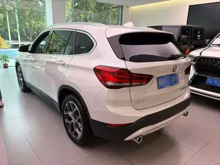 BMW X1 2022 sDrive25Li Leading Type interior photo 7 BMW X1 2022 sDrive25Li Leading Type interior photo 7