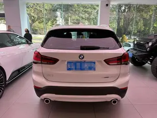 BMW X1 2022 sDrive25Li Leading Type interior photo 8 BMW X1 2022 sDrive25Li Leading Type interior photo 8