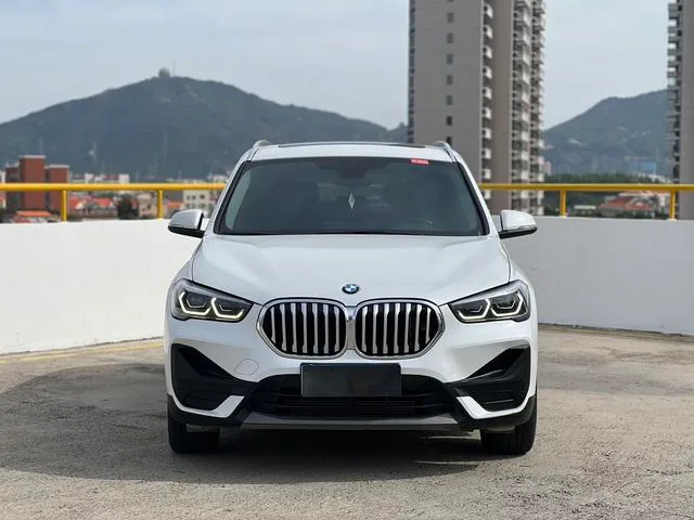 BMW X1 2022 sDrive25Li Leading Type exterior photo 2 BMW X1 2022 sDrive25Li Leading Type exterior photo 2