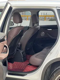 BMW X1 2022 sDrive25Li Leading Type interior photo 8 BMW X1 2022 sDrive25Li Leading Type interior photo 8