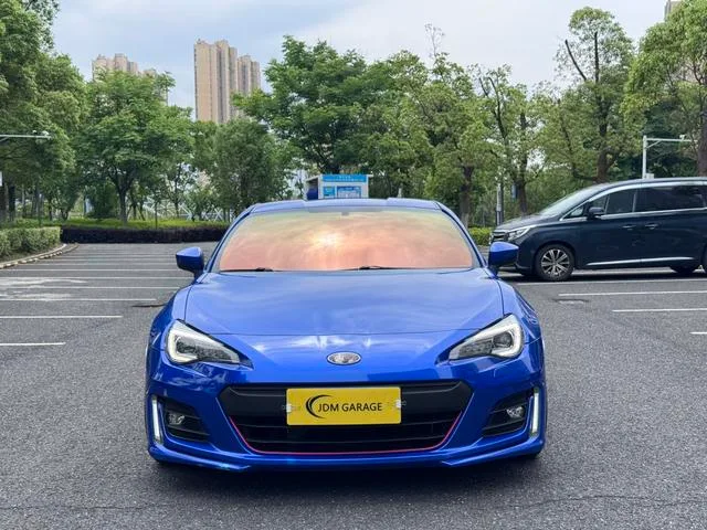 Subaru BRZ 2017 2.0i Automatique type-S Version extérieur photo 2 Subaru BRZ 2017 2.0i Automatique type-S Version extérieur photo 2