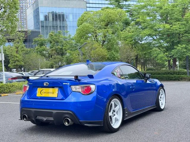 Subaru BRZ 2017 2.0i Automatique type-S Version extérieur photo 9 Subaru BRZ 2017 2.0i Automatique type-S Version extérieur photo 9