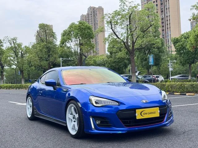 Subaru BRZ 2017 2.0i Automatique type-S Version intérieur photo 11 Subaru BRZ 2017 2.0i Automatique type-S Version intérieur photo 11