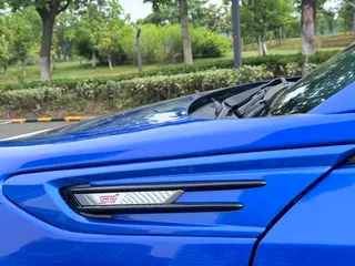 Subaru BRZ 2017 2.0i Automatique type-S Version intérieur photo 13 Subaru BRZ 2017 2.0i Automatique type-S Version intérieur photo 13