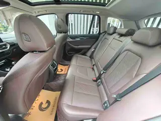BMW X3 2022 xDrive25i M Sports suit interior photo 12 BMW X3 2022 xDrive25i M Sports suit interior photo 12