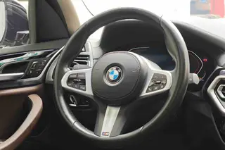BMW X3 2022 xDrive25i M Sports suit interior photo 14 BMW X3 2022 xDrive25i M Sports suit interior photo 14