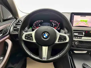 BMW X3 2022 Second change xDrive30i Leading Type M Obsidian Night Suit interior photo 14 BMW X3 2022 Second change xDrive30i Leading Type M Obsidian Night Suit interior photo 14