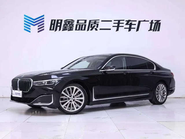 BMW 7 Series 2021 740Li Leading Type Luxury Set exterior photo 3 BMW 7 Series 2021 740Li Leading Type Luxury Set exterior photo 3