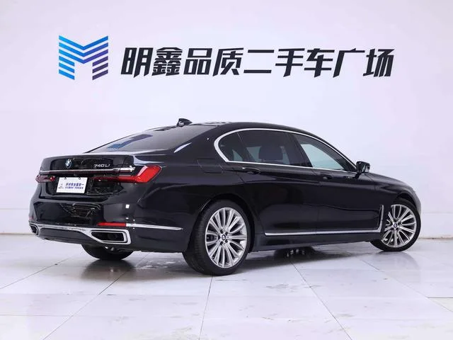 BMW 7 Series 2021 740Li Leading Type Luxury Set exterior photo 8 BMW 7 Series 2021 740Li Leading Type Luxury Set exterior photo 8