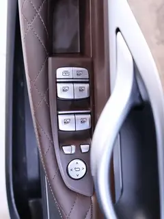 BMW 7 Series 2021 740Li Leading Type Luxury Set interior photo 18 BMW 7 Series 2021 740Li Leading Type Luxury Set interior photo 18