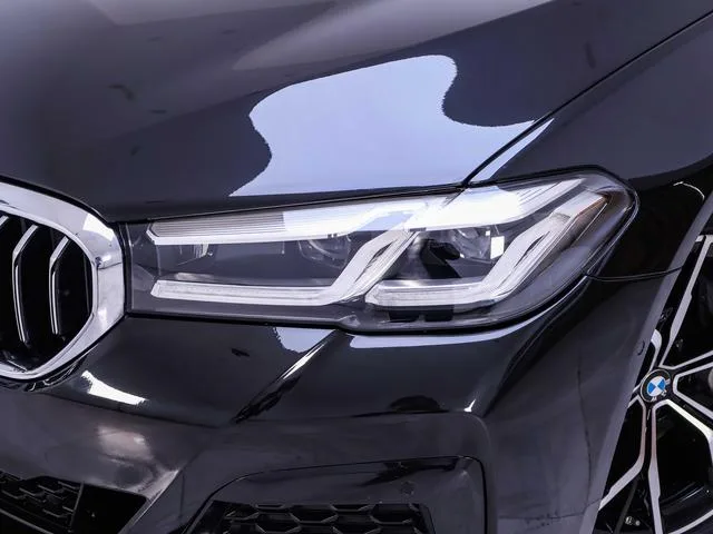 BMW 5 Series 2021 530Li Tipo de lujo M Conjunto deportivo exterior foto 5