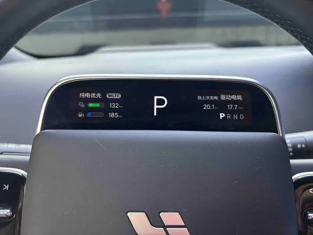 Li Auto L6 2024 Max version exterior photo 6 Li Auto L6 2024 Max version exterior photo 6