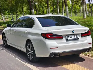 BMW 5 Series 2022 530Li Leading Type Luxury Set exterior photo 8 BMW 5 Series 2022 530Li Leading Type Luxury Set exterior photo 8