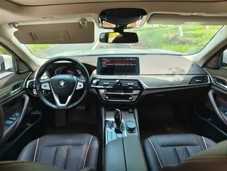 BMW 5 Series 2022 530Li Leading Type Luxury Set exterior photo 9 BMW 5 Series 2022 530Li Leading Type Luxury Set exterior photo 9