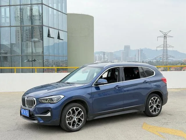 BMW X1 2022 sDrive25Li Líder exterior foto 1 BMW X1 2022 sDrive25Li Líder exterior foto 1