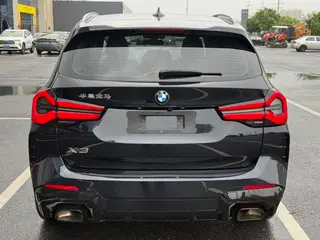 BMW X3 2022 xDrive30i Лидирующий M Ночной костюм интерьер фото 12 BMW X3 2022 xDrive30i Лидирующий M Ночной костюм интерьер фото 12