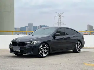 BMW 6 Series GT 2021 630i M Ensemble de sport