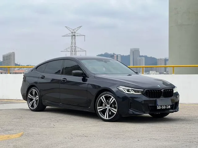 BMW 6 Series GT 2021 630i M Ensemble de sport extérieur photo 3 BMW 6 Series GT 2021 630i M Ensemble de sport extérieur photo 3