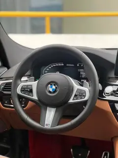 BMW 6 Series GT 2021 630i M Ensemble de sport intérieur photo 14 BMW 6 Series GT 2021 630i M Ensemble de sport intérieur photo 14