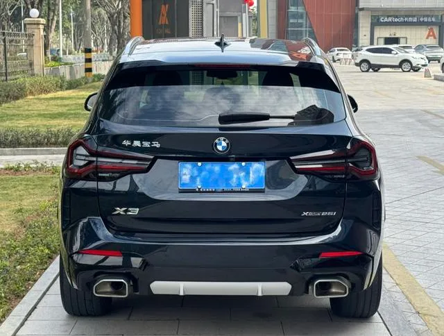 BMW X3 2022 Restyling xDrive25i M Sports suit exterior photo 5 BMW X3 2022 Restyling xDrive25i M Sports suit exterior photo 5