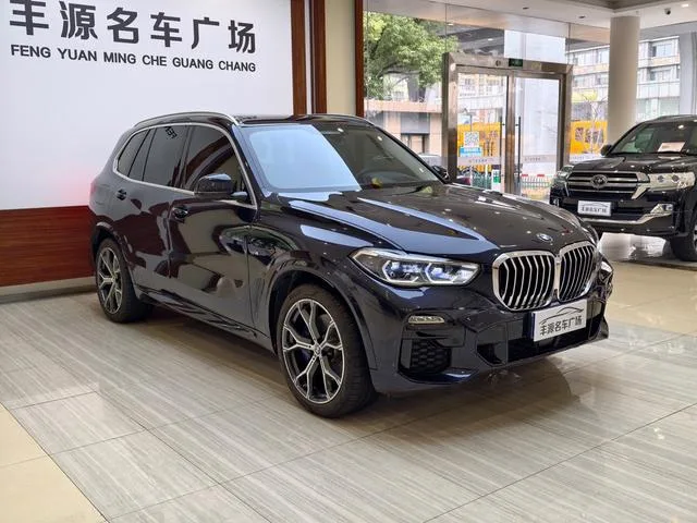 BMW X5 2021 xDrive40i Premium Class M Sports suit exterior photo 3 BMW X5 2021 xDrive40i Premium Class M Sports suit exterior photo 3