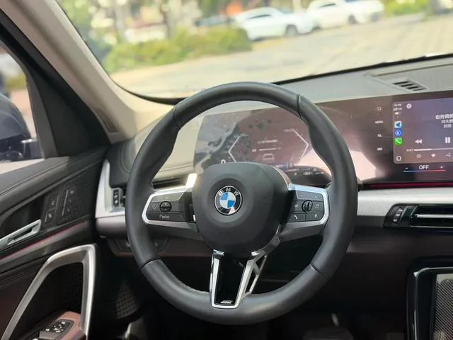 BMW X1 2023 sDrive25Li X Design Suit exterior photo 5 BMW X1 2023 sDrive25Li X Design Suit exterior photo 5