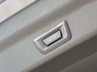 BMW X1 2023 sDrive25Li X Design Suit interior photo 8 BMW X1 2023 sDrive25Li X Design Suit interior photo 8