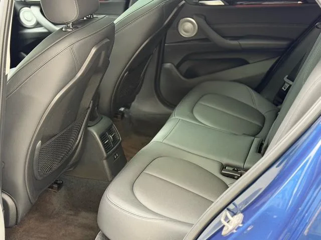 BMW X2 2021 sDrive25i M Sports suit exterior photo 4