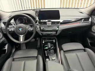 BMW X2 2021 sDrive25i M Sports suit interior photo 10