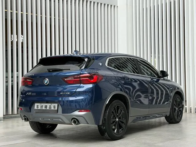 BMW X2 2021 sDrive25i M Sports suit interior photo 13