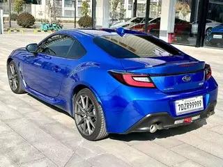 Subaru BRZ 2022 2.4L Version manuelle extérieur photo 4 Subaru BRZ 2022 2.4L Version manuelle extérieur photo 4