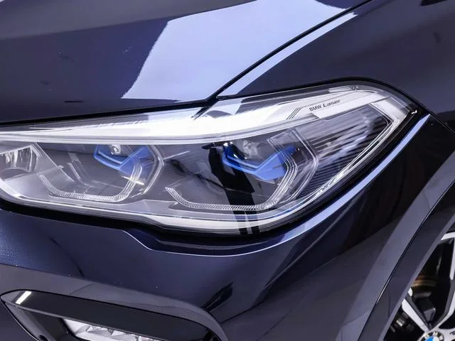 BMW X6 2021 xDrive30i M Спортивный костюм экстерьер фото 5 BMW X6 2021 xDrive30i M Спортивный костюм экстерьер фото 5