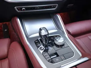 BMW X6 2021 xDrive30i M Спортивный костюм интерьер фото 13 BMW X6 2021 xDrive30i M Спортивный костюм интерьер фото 13