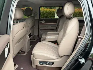 Harmony Intelligence AITO M9 2025 Extensión de rango Ultra Versión de seis plazas (192 Lidar de línea) interior foto 7 Harmony Intelligence AITO M9 2025 Extensión de rango Ultra Versión de seis plazas (192 Lidar de línea) interior foto 7