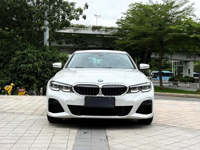 BMW 3 Series 2022 325Li M Sports suit exterior photo 2 BMW 3 Series 2022 325Li M Sports suit exterior photo 2
