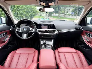 BMW 3 Series 2022 325Li M Sports suit interior photo 6 BMW 3 Series 2022 325Li M Sports suit interior photo 6