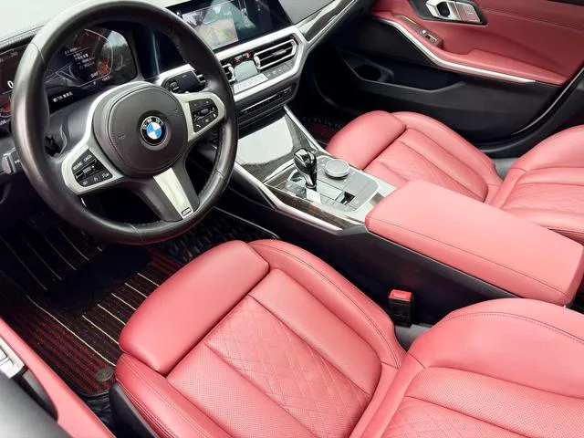 BMW 3 Series 2022 325Li M Sports suit interior photo 7 BMW 3 Series 2022 325Li M Sports suit interior photo 7