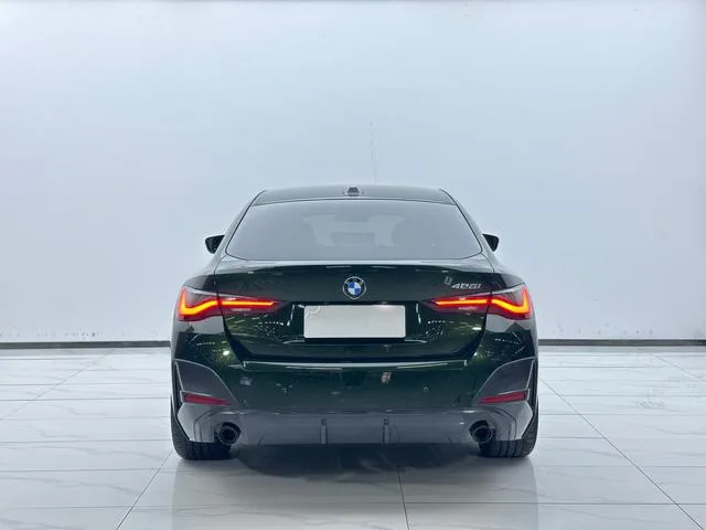 BMW 4 Series 2022 425i Gran Coupe M Sports Night Suit interior photo 14 BMW 4 Series 2022 425i Gran Coupe M Sports Night Suit interior photo 14
