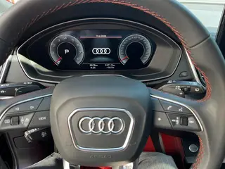 Audi Q5L 2025 quattro 45 Anniversary Collector’s Edition 40TFSI Deluxe Dynamic interior photo 13 Audi Q5L 2025 quattro 45 Anniversary Collector’s Edition 40TFSI Deluxe Dynamic interior photo 13