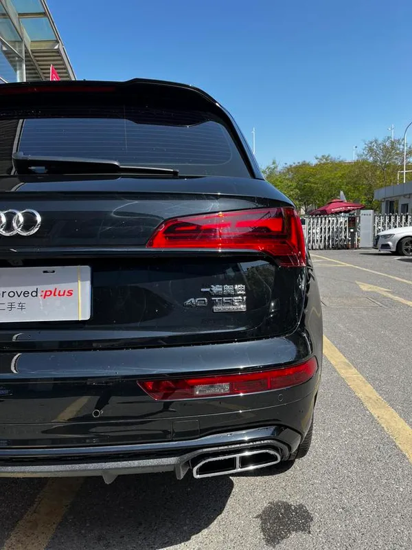 Audi Q5L 2025 quattro 45 Anniversary Collector’s Edition 40TFSI Deluxe Dynamic interior photo 20 Audi Q5L 2025 quattro 45 Anniversary Collector’s Edition 40TFSI Deluxe Dynamic interior photo 20