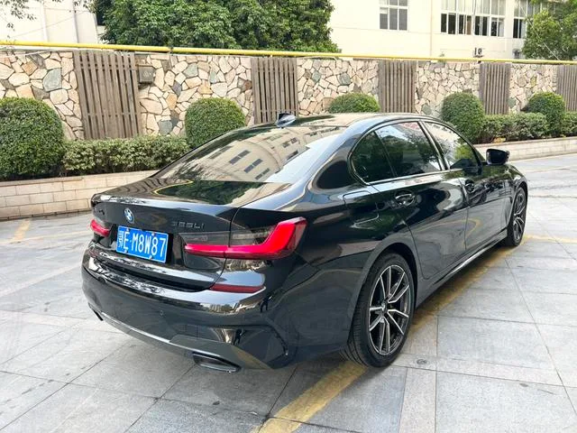 BMW 3 Series 2022 Reforma 325Li M Conjunto deportivo interior foto 9