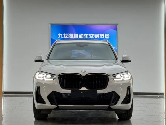 BMW X3 2022 xDrive25i M Ensemble de sport extérieur photo 2