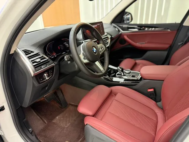 BMW X3 2022 xDrive25i M Ensemble de sport intérieur photo 12