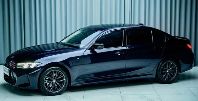 BMW 3 Series 2023 325Li M Sports Night Suit exterior photo 2 BMW 3 Series 2023 325Li M Sports Night Suit exterior photo 2